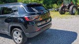 Used 2022 Jeep Compass Latitude image 2