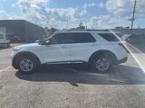 Certified 2022 Ford Explorer XLT w/ Equipment Group 202A image 4