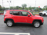 Used 2017 Jeep Renegade Latitude w/ Popular Equipment Group image 5