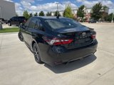Used 2023 Toyota Camry SE image 4