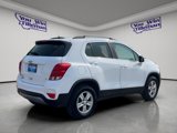 Used 2019 Chevrolet Trax LT w/ LT Convenience Package image 3