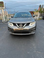 Used 2016 Nissan Rogue SV image 2