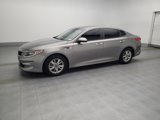 Used 2018 Kia Optima LX image 2