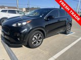 Used 2020 Kia Sportage LX image 2