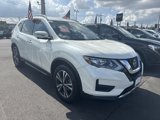 Used 2019 Nissan Rogue SV w/ Premium Package image 4