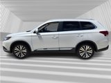 Used 2019 Mitsubishi Outlander SEL image 3