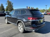 Used 2021 Volkswagen Atlas SE image 3