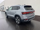 New 2025 Volkswagen Taos SE image 3