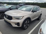 Certified 2023 Volvo XC40 B5 Plus image 3