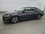 Used 2022 Nissan Altima 2.5 SV image 2