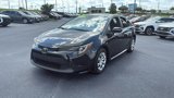 Used 2022 Toyota Corolla LE image 3