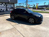 Used 2018 Toyota C-HR XLE image 2