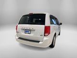 Used 2019 Dodge Grand Caravan SXT image 4