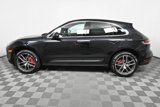 Certified 2022 Porsche Macan S image 2