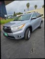 Used 2014 Toyota Highlander LE image 2