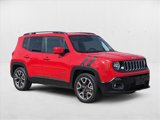 Used 2018 Jeep Renegade Latitude w/ Popular Equipment Group image 3