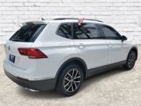 Used 2021 Volkswagen Tiguan SE w/ Panoramic Sunroof Package image 2
