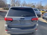 Used 2020 Jeep Grand Cherokee Altitude image 3