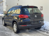 Used 2016 Volkswagen Tiguan S image 4