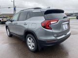 Used 2023 GMC Terrain SLE w/ Driver Convenience Package image 3