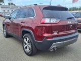 Used 2020 Jeep Cherokee Limited image 3
