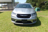 Used 2021 Chrysler Pacifica Touring-L image 3