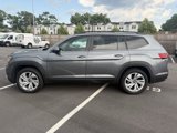 Used 2022 Volkswagen Atlas SE image 2