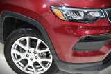 Used 2022 Jeep Compass Latitude image 2