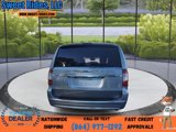 Used 2015 Chrysler Town & Country Touring image 6