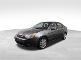 Used 2010 Ford Focus SEL image 2
