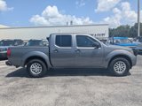 Used 2019 Nissan Frontier SV image 3