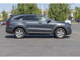 Used 2022 Kia Sorento LX image 2
