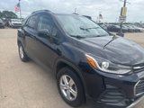 Used 2022 Chevrolet Trax LT w/ LT Convenience Package image 2