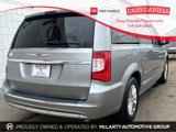 Used 2015 Chrysler Town & Country Touring-L w/ Driver Convenience Group image 4