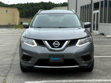Used 2016 Nissan Rogue SV image 2