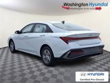 Certified 2025 Hyundai Elantra SE image 4