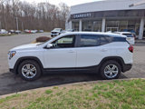 Used 2024 GMC Terrain SLE image 2