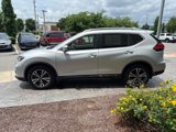 Used 2017 Nissan Rogue SL w/ SL Premium Package image 6