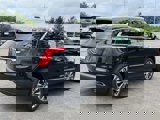 Used 2017 Cadillac XT5 Premium Luxury w/ Driver Assist Package image 5