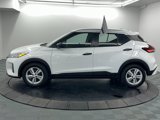 Used 2022 Nissan Kicks S image 3