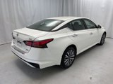 Used 2023 Nissan Altima 2.5 SV w/ SV Premium Package image 2