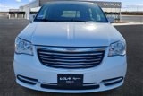 Used 2014 Chrysler Town & Country Touring image 3