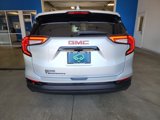 Used 2022 GMC Terrain SLE w/ Driver Convenience Package image 4