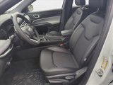 New 2025 Jeep Compass Latitude image 4