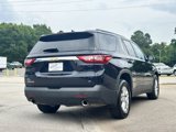Used 2020 Chevrolet Traverse LT image 2