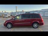 Used 2015 Chrysler Town & Country Touring-L w/ Driver Convenience Group image 3