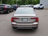 Used 2021 Volvo S60 T5 Momentum w/ Premium Package image 6