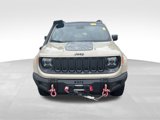 Used 2017 Jeep Renegade Trailhawk image 3