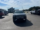 Used 2020 Lincoln Nautilus Premier w/ Equipment Group 101A image 3