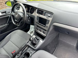 Used 2017 Volkswagen Golf S image 4